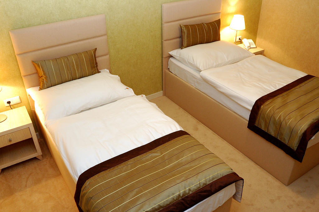 Hotel Predium Verebély Szoba fotó